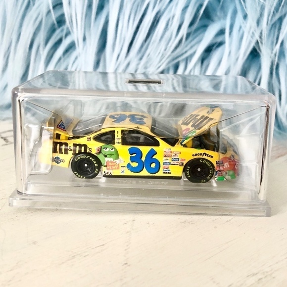 Nascar, M&Ms, Vintage, 2002, Limited Edition, Pontiac, 1:64 Scale, Die-Cast, Car - Picture 2 of 16